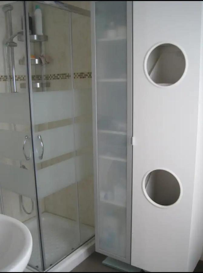 Apartamento, Dos Dormitorios, Tipo Atico Cerca Del Centro Jerez de la Frontera Exterior photo